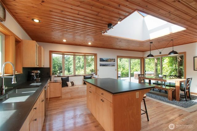 742 Durrwachter Road, Port Angeles, WA 98363