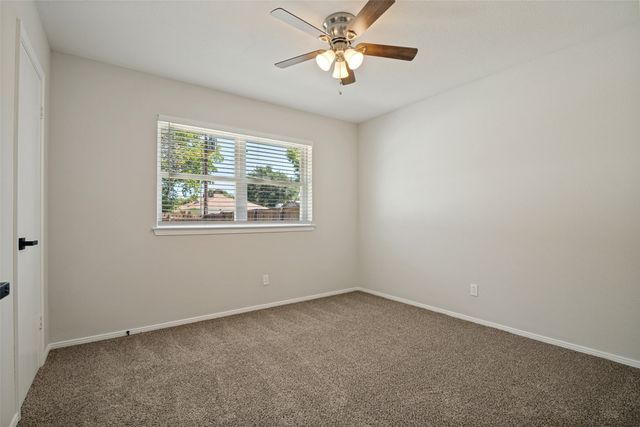 748 Kingswood Avenue, Richardson, TX 75080