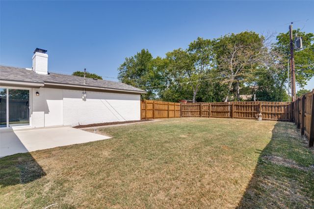 748 Kingswood Avenue, Richardson, TX 75080
