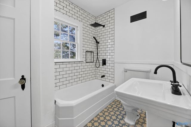 622 Newton Street, Gadsden, AL 35901