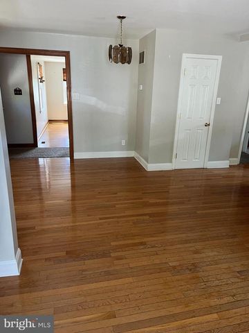 114 S BISHOP AVE, Springfield, PA 19064