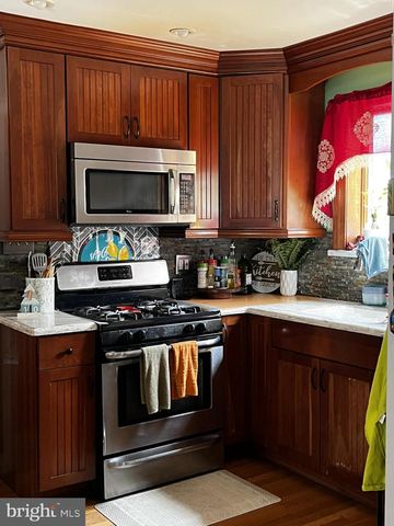 114 S BISHOP AVE, Springfield, PA 19064