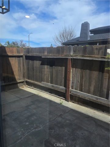160 Greentree, La Habra, CA 90631