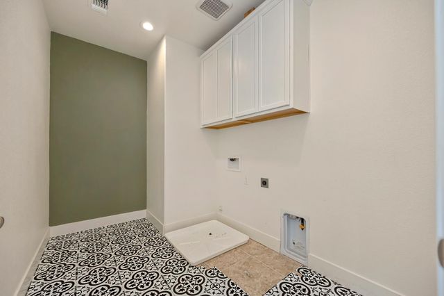 356 River St, Lincoln, CA 95648