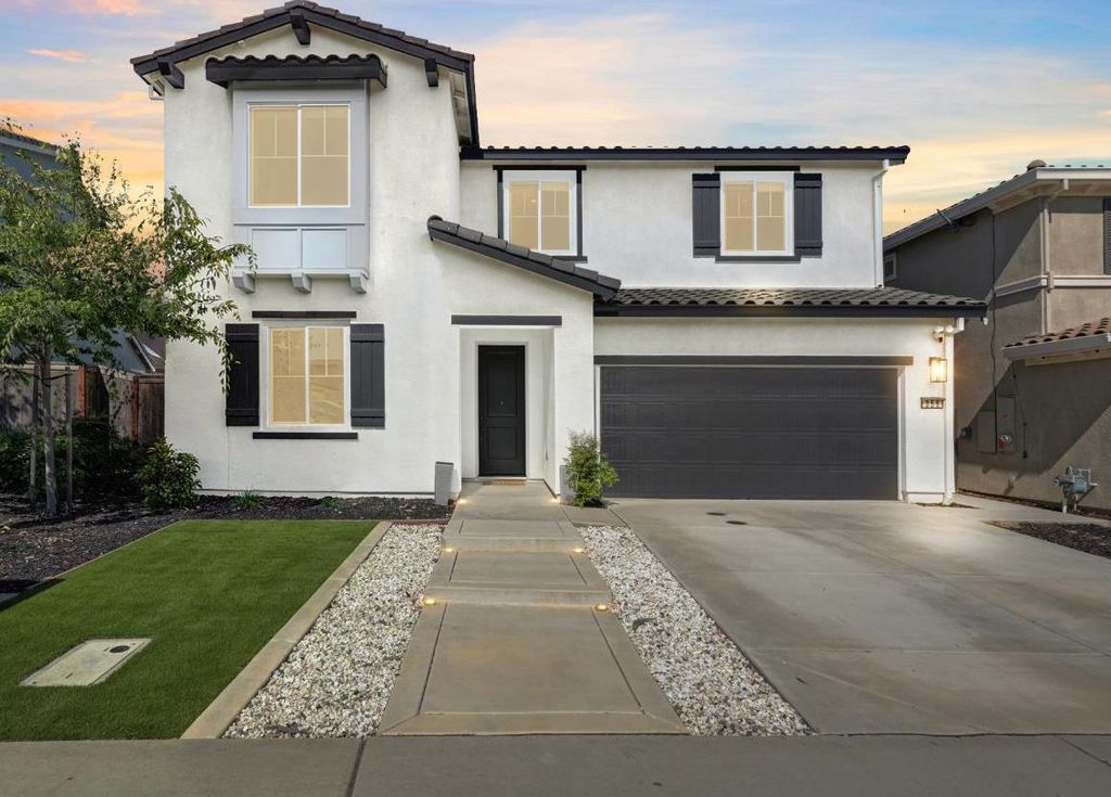 356 River St, Lincoln, CA 95648