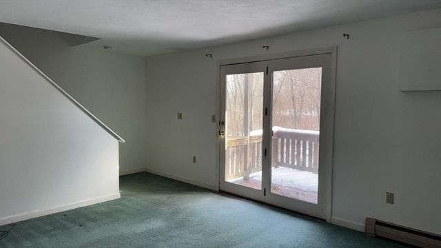 192 Pleasant Street 25, Leominster, MA 01453