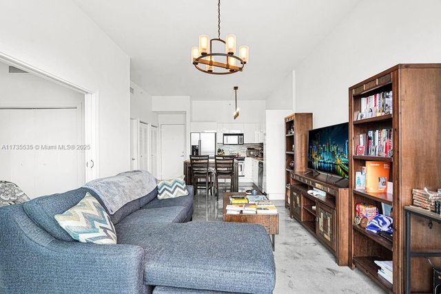 133 NE 2nd Ave 3017, Miami, FL 33132