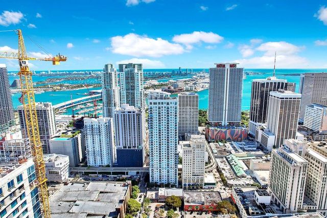 133 NE 2nd Ave 3017, Miami, FL 33132