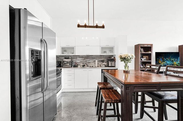 133 NE 2nd Ave 3017, Miami, FL 33132