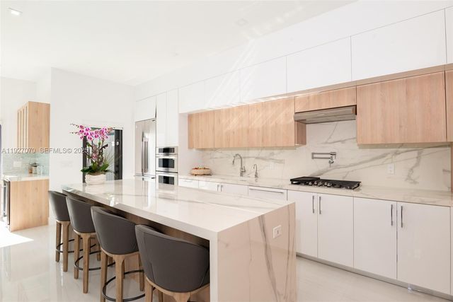 306 Plymouth Rd, West Palm Beach, FL 33405