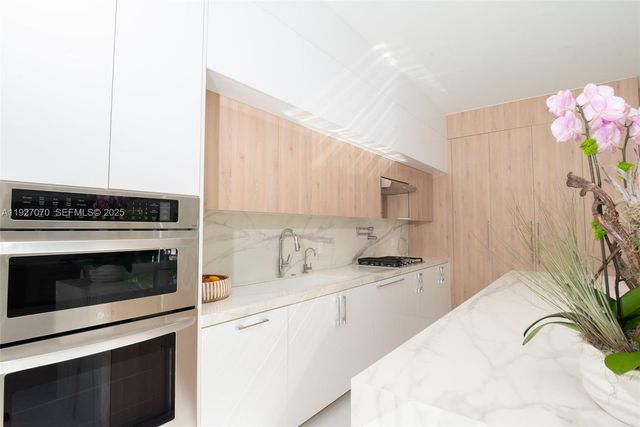 306 Plymouth Rd, West Palm Beach, FL 33405