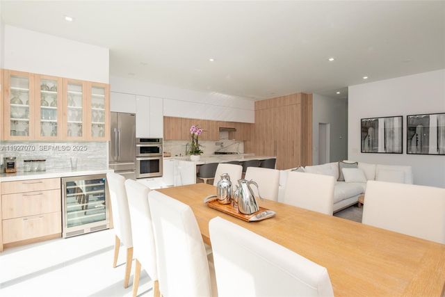 306 Plymouth Rd, West Palm Beach, FL 33405