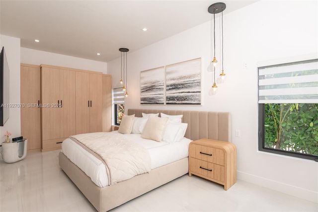 306 Plymouth Rd, West Palm Beach, FL 33405