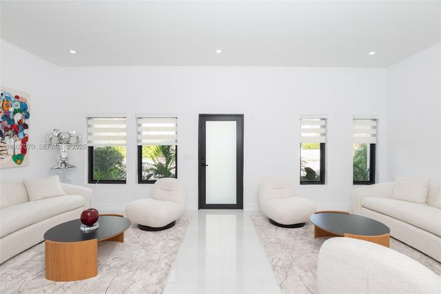 306 Plymouth Rd, West Palm Beach, FL 33405