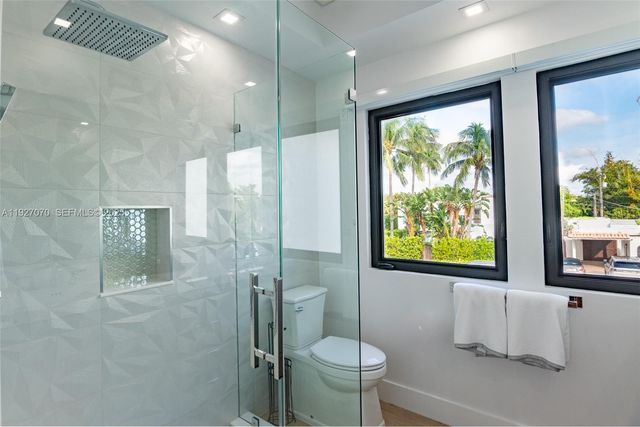 306 Plymouth Rd, West Palm Beach, FL 33405