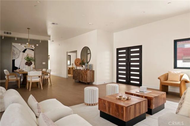 370 Electric, Monterey Park, CA 91754
