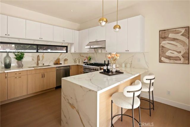 370 Electric, Monterey Park, CA 91754