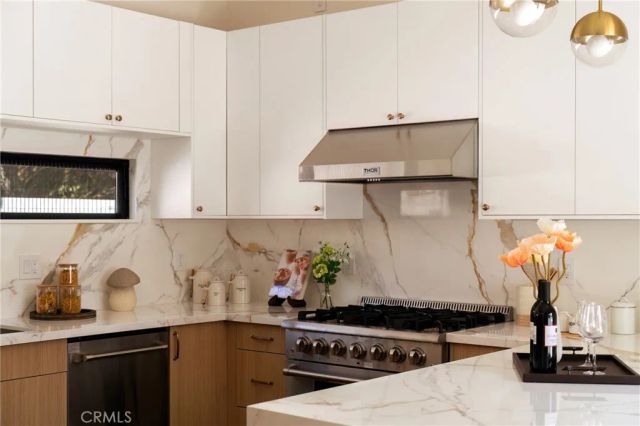370 Electric, Monterey Park, CA 91754