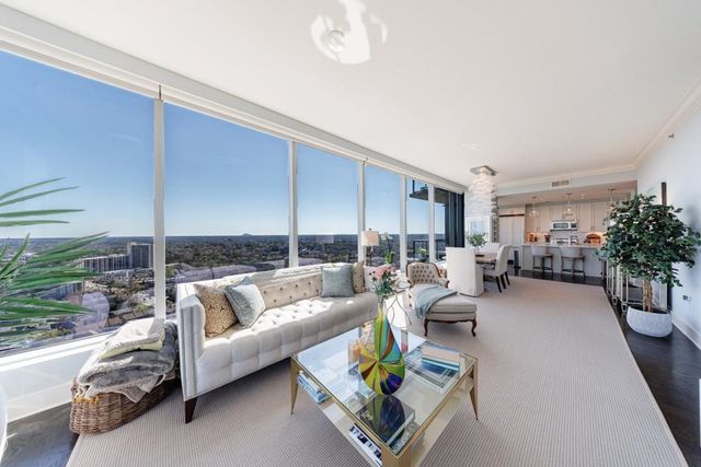 3630 Peachtree Road NE 2608, Atlanta, GA 30326