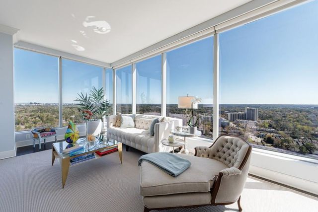 3630 Peachtree Road NE 2608, Atlanta, GA 30326