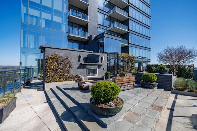 3630 Peachtree Road NE 2608, Atlanta, GA 30326