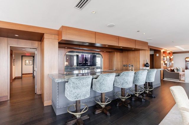 3630 Peachtree Road NE 2608, Atlanta, GA 30326