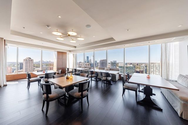 3630 Peachtree Road NE 2608, Atlanta, GA 30326