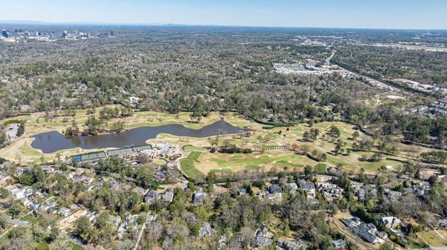 3630 Peachtree Road NE 2608, Atlanta, GA 30326