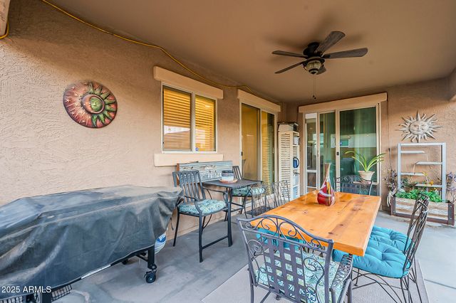 17170 W BUTLER Avenue, Waddell, AZ 85355