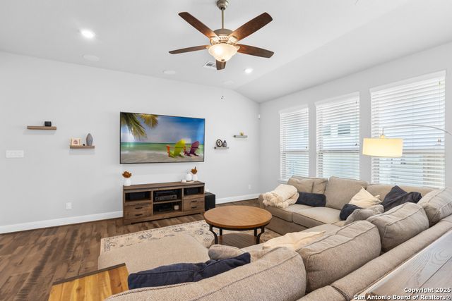 2343 greystone, San Antonio, TX 78259