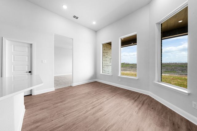 6520 Emerson Drive, Mesquite, TX 75126