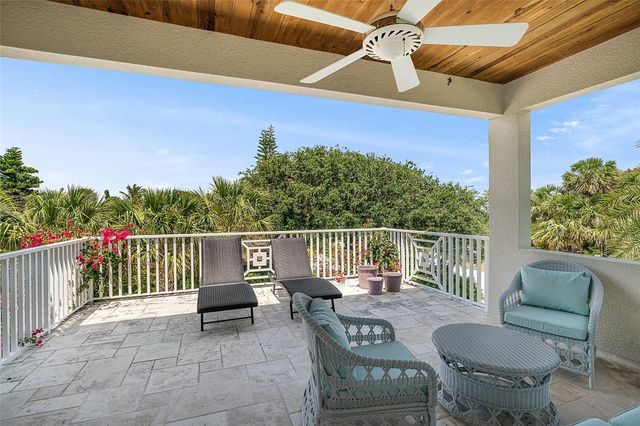 3581 Ocean Drive, Vero Beach, FL 32963