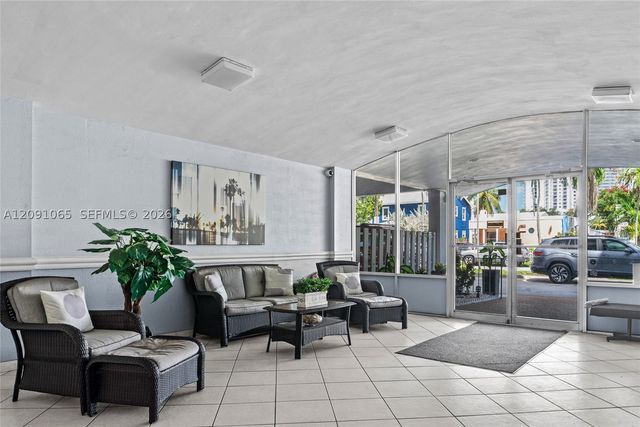 1720 Jefferson St 407, Hollywood, FL 33020
