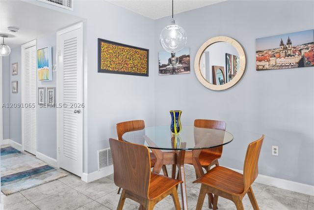 1720 Jefferson St 407, Hollywood, FL 33020