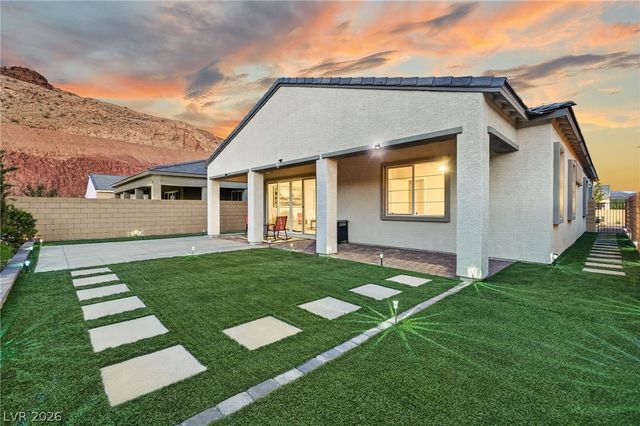 72 Navajo Bridge Lane, Henderson, NV 89011