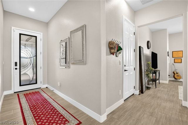 72 Navajo Bridge Lane, Henderson, NV 89011