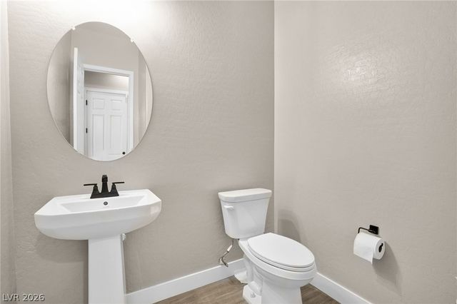 72 Navajo Bridge Lane, Henderson, NV 89011