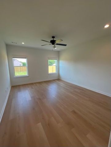 5837 Lavender Avenue, Springdale, AR 72762