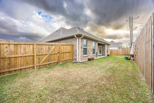 127 Horis Drive, Houma, LA 70364