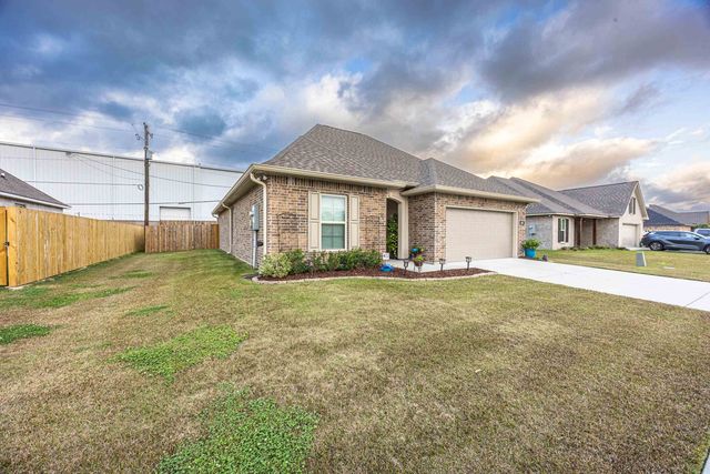 127 Horis Drive, Houma, LA 70364