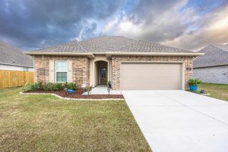 127 Horis Drive, Houma, LA 70364