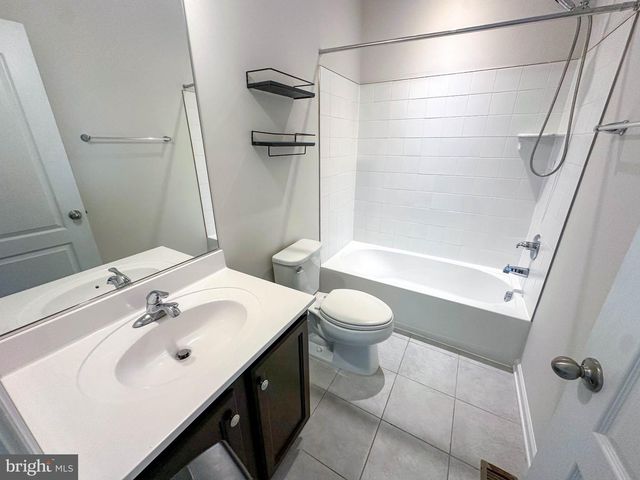 10334 VISTA MEADOW WAY, Lanham, MD 20706