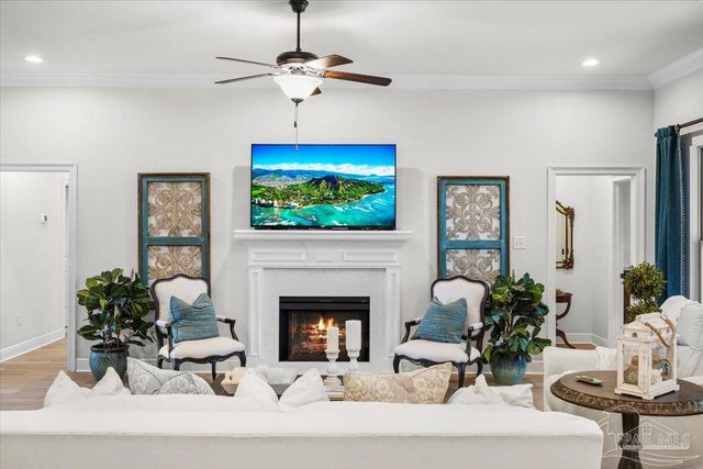 2219 River Birch Rd, Gulf Breeze, FL 32563