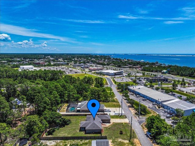 2219 River Birch Rd, Gulf Breeze, FL 32563