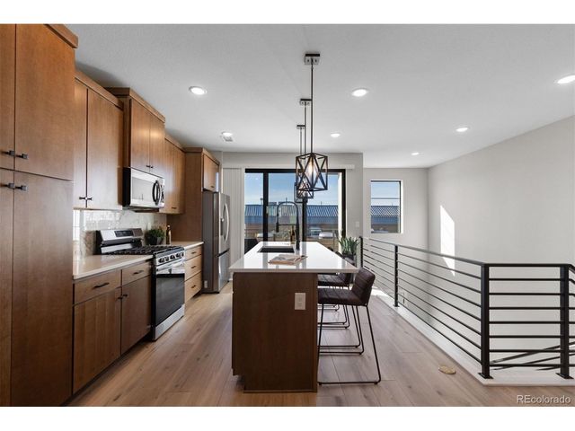 2074 S Holly St 2, Denver, CO 80222