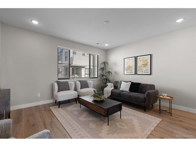 2074 S Holly St 2, Denver, CO 80222