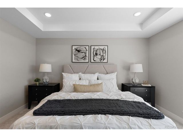 2074 S Holly St 2, Denver, CO 80222