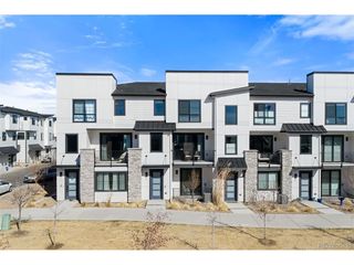 2074 S Holly St 2, Denver, CO 80222