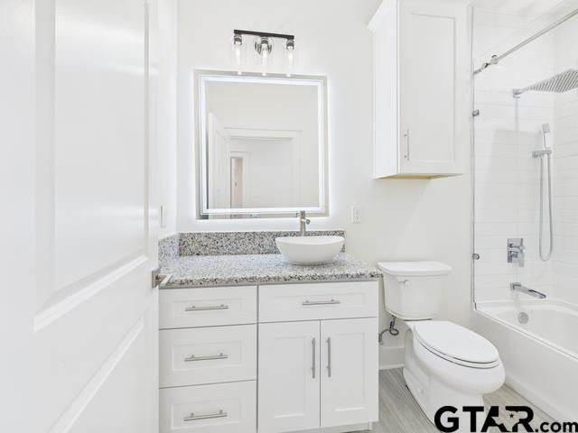 511 Richardson St, Athens, TX 75751