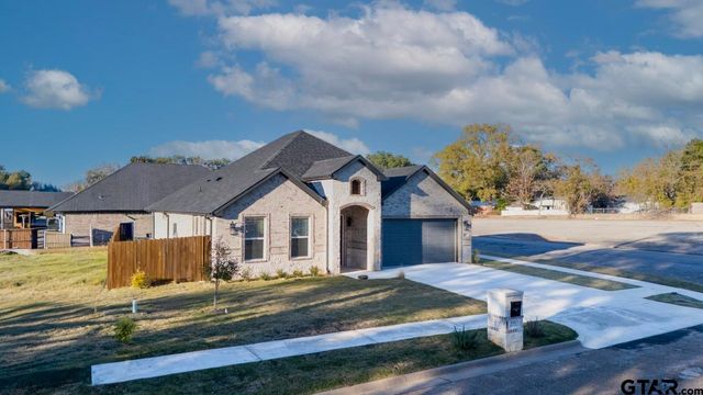 511 Richardson St, Athens, TX 75751